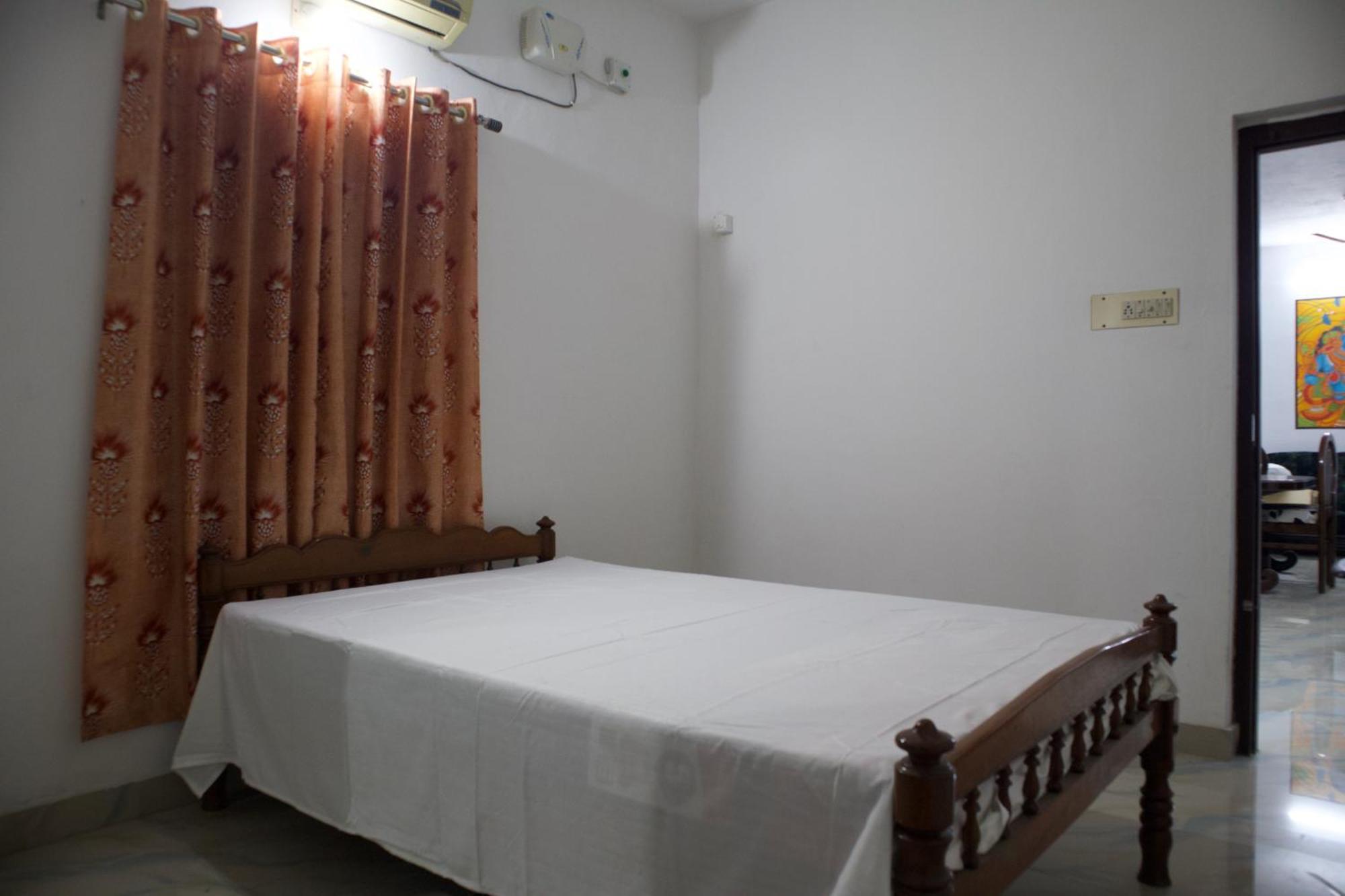 Ambili Riverfront Villa With Party Hall Irimbranallur Екстер'єр фото